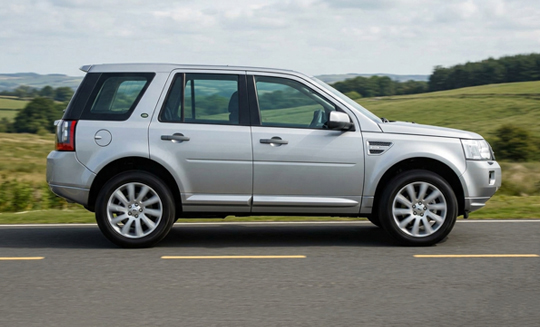 LAND ROVER FREELANDER engines
